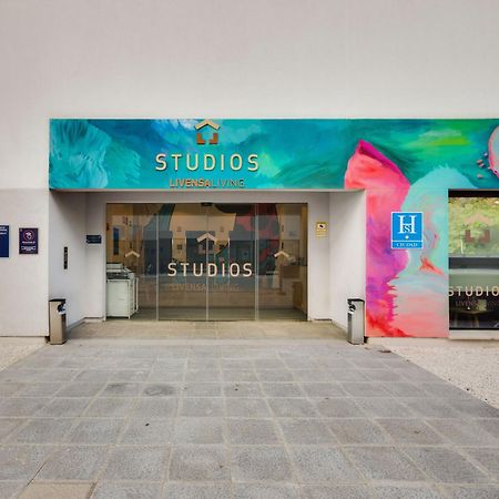 Livensa Living Studios Malaga Feria Esterno foto
